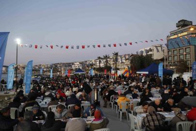 Binlerce vatandaş Aydın Büyükşehir’in iftar sofralarında buluşuyor