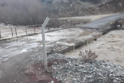 Biriman Köprüsü taştı