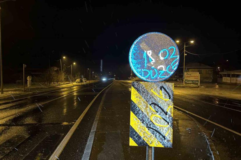 Bolu Dağı’nda kar yağışı etkisini arttırdı