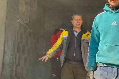 Bolu’da oto kuaför dükkanında çıkan yangın paniğe neden oldu