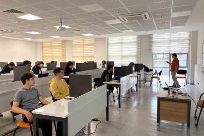 BTÜ’nün tercihten önce üniversiteni yaşa projesi tescillendi