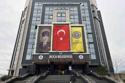 Buca Belediyesine operasyonda 26 şüpheli adliyede