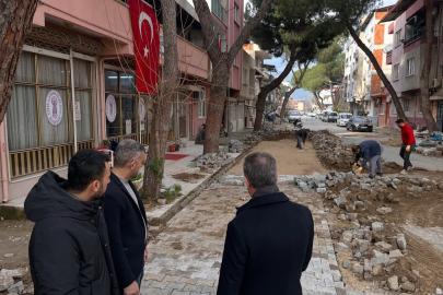 Buharkent’te bozulan yollar yenileniyor