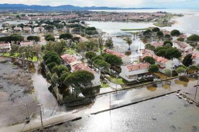 Burası Venedik değil Burhaniye