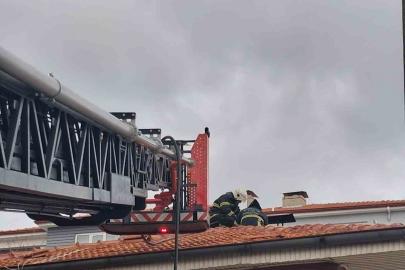 Burdur’da baca yangını itfaiye ekiplerince söndürüldü