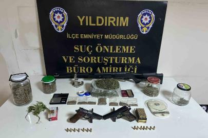 Bursa’da film gibi zehir baskını...Dilenci kılığındaki polis kapıyı açtırdı