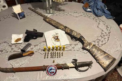 Bursa’da huzur uygulaması: Silah ve mühimmat ele geçirildi