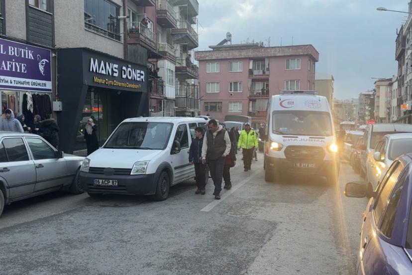 Bursa’da otomobilin çarptığı yaya yaralandı