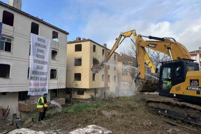 Büyükçekmece’de depremde yıkılma riski yüksek 2 binada kentsel dönüşüm