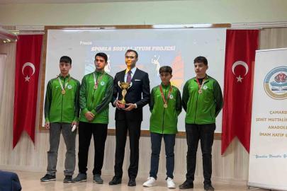 Çamardı’nda Sporla Sosyal Uyum Projesi’nde anlamlı buluşma