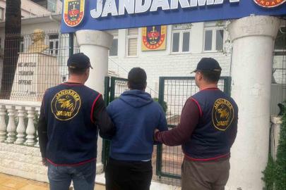 Çeşme’de 18 yıl hapis cezası bulunan hükümlü yakalandı