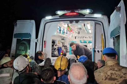 Çizmeleriyle morga kaldırılan madencinin cenazesi yürek burktu