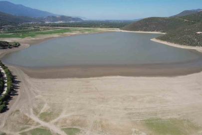 Çöle dönen Gölbaşı Göleti, yeniden hayat buldu