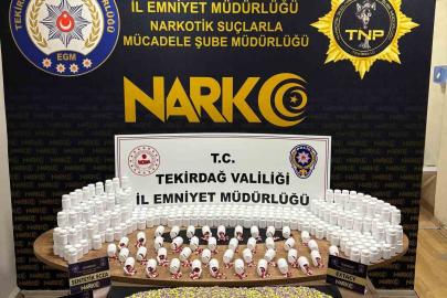 Çorlu’da 2 ’torbacı’ tutuklandı, 26 bin 730 sentetik ecza ele geçirildi