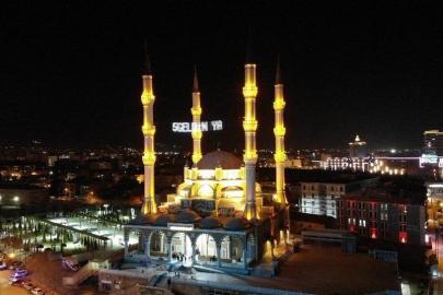 Çorum’da teravih namazları 9 camide hatimle kılınacak