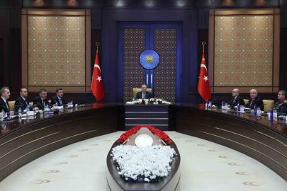 Cumhurbaşkanı Erdoğan başkanlığındaki Savunma Sanayii İcra Komitesi Toplantısı başladı.