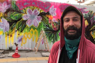 Datça’da yapımı süren okulun duvarları Badem Çiçeği Festivali’ne hazırlandı