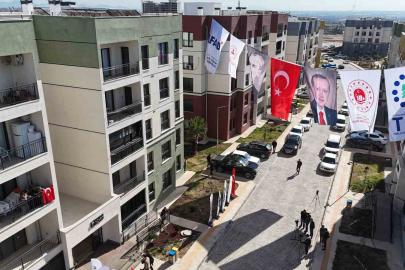 Depremzede aile: "İnsanlar arkamızdaki güçlü iradeye güvensin"