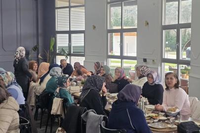 Dikiş nakış kursu kursiyerleri kahvaltıda buluştu