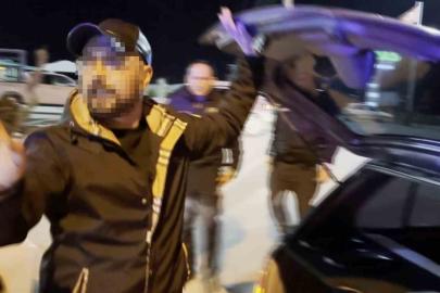 Direksiyon başında alkollü yakalandı, polise "Problemli olan sizsiniz" dedi