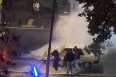 Diyarbakır’da kazaya karışan araçlardan biri alev aldı