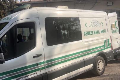 Düğün salonu önünde silahlı saldırıya uğrayan genç kurtarılamadı