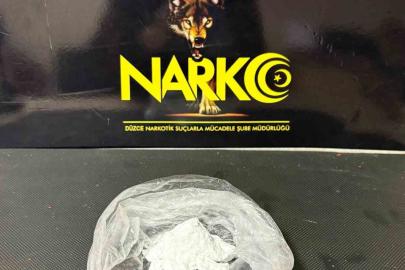Düzce’de zehir tacirleri suçüstü yakalandı