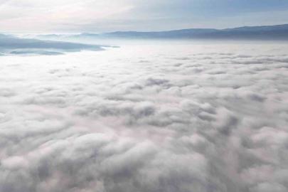Düzce’nin üzerini kaplayan sis denizi havadan görüntülendi