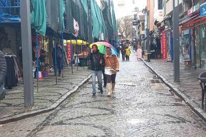 Edirne’de beklenen yağış başladı