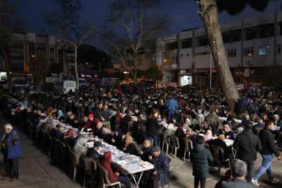 Efeler Belediyesi şehrin dört bir yanında iftar sofraları kuracak