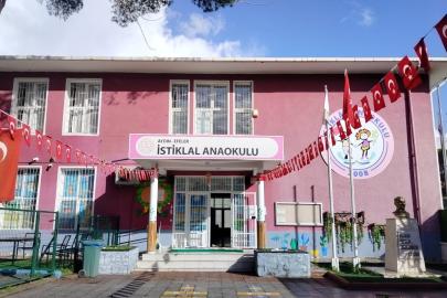 Efeler’de ikinci dönem "Bayrak Sevgisi" dersiyle başlayacak