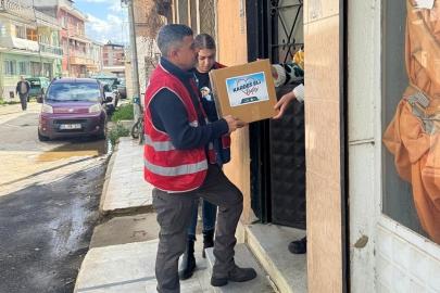 Efeler’in ’Kardeş Eli’ projesi ihtiyaç sahibi vatandaşlara destek oldu