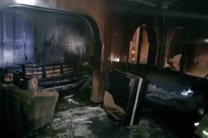 Elektrikli soba evi küle çevirdi