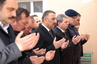 Emekliliğine 4 gün kala hayatını kaybeden polis memuru toprağa verildi