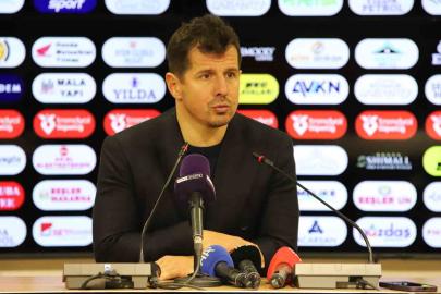 Emre Belözoğlu: "Bugün oynadığımız futbola çok fazla söylenecek bir şey yok"
