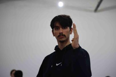 Engellerin aşıldığını para taekwondo Türkiye şampiyonu Furkan Kaan Ata gösterdi