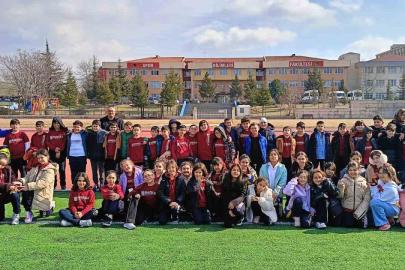 ERÜ’de ‘Kampüsün Neşesi Miniklerle Birlikte Sporla Tanışıyorum’ etkinliği