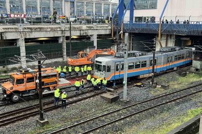 Esenler Otogar durağında metro raydan çıktı, ulaşımda aksamalar yaşanıyor