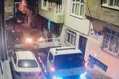 Esenler’de otomobil yüklü çekici 13 araca çarptı, 1 kişinin yaralandığı kaza kamerada