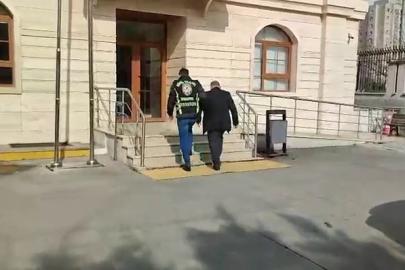 Esenyurt’ta servis şoförü trafik tartışmasında otomobil sürücüsüne saldırdı: O anlar kamerada