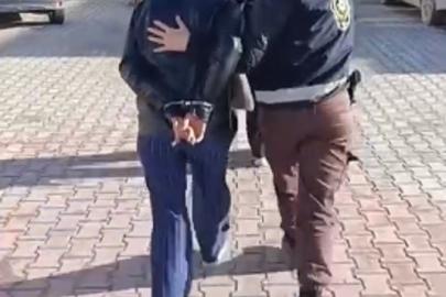 Evlerden 2 milyon 300 bin TL’lik altın çalan 2 kadın tutuklandı