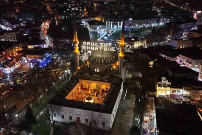 Eyüpsultan Camii’nde Ramazan ayının ilk teravih namazı eda edildi
