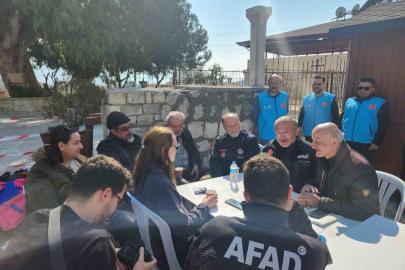 Fedakar Vali Atik; "Ben hastalığı Hatay’da depremde çalışırken yendim"