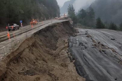 Feke’de helikopter pistinde heyelan meydana geldi