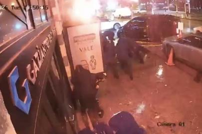 Gaziantep’te lüks restorana saldırı anı kameraya yansıdı