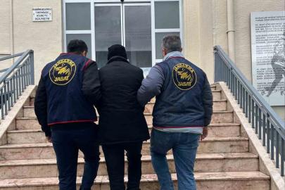Gediz’de kasten öldürme suçundan aranan hükümlü JASAT tarafından yakalandı