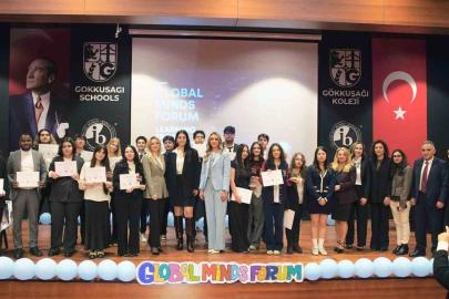 Gençler "Global Minds Forum"da küresel meseleleri tartıştı