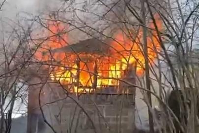 Giresun’da köy evinde çıkan yangında bir kişi hayatını kaybetti