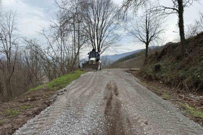Gölyaka’da köy yolları yenilendi