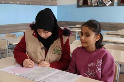 Görme engelli kardeşlerin Siyer Yarışması heyecanı